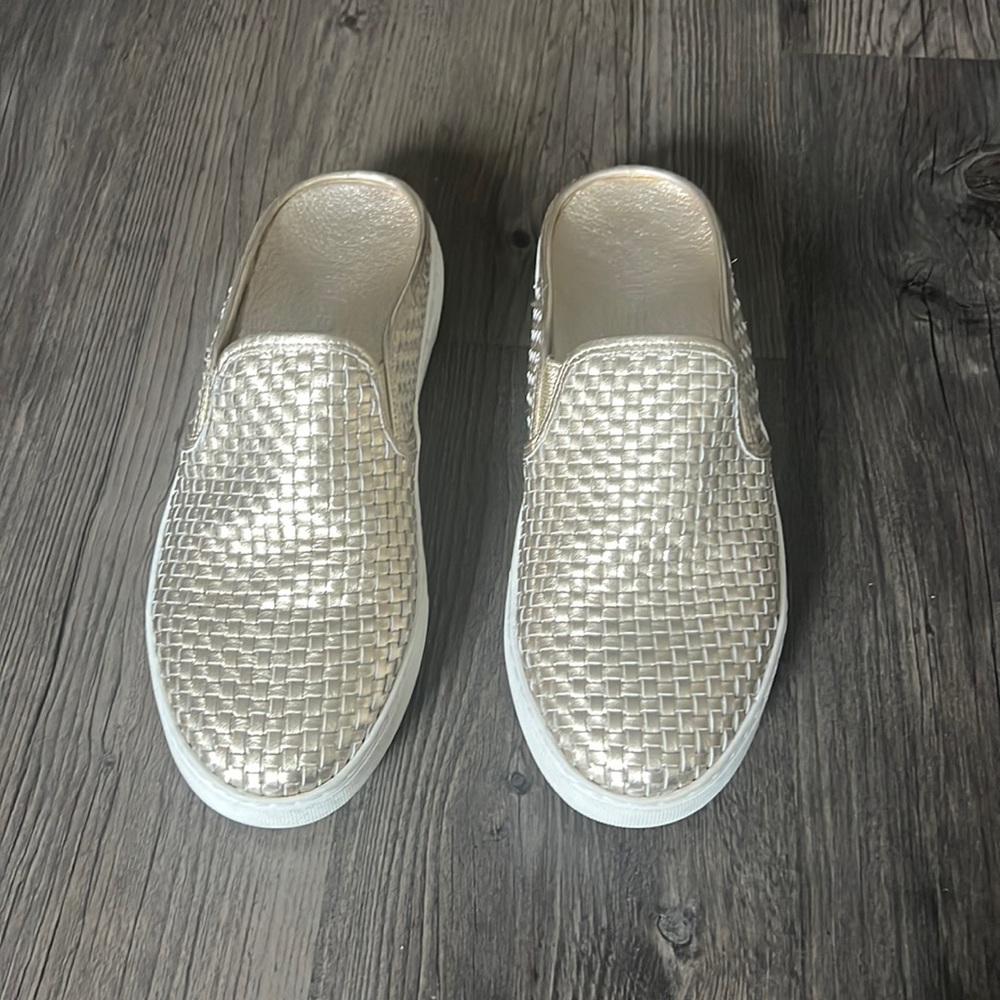 J Slides slip on mule sneakers, size 7 1/2, runs a little big (normal size 8)